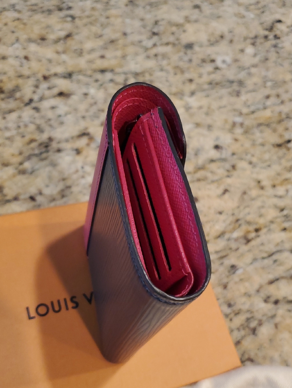 Louis Vuitton Epi Compact Victorine Wallet in Indigo / Hot Pink ... Excellent - Picture 5 of 13